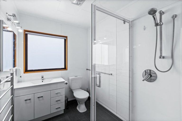 Photo of property in 1212 Louie Street, Parkvale, Hastings, 4122
