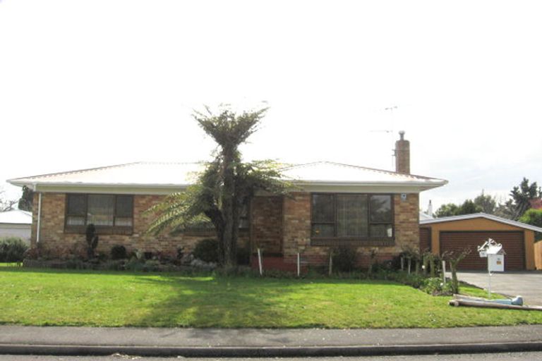 Photo of property in 15 Manse Road, Pahurehure, Papakura, 2113