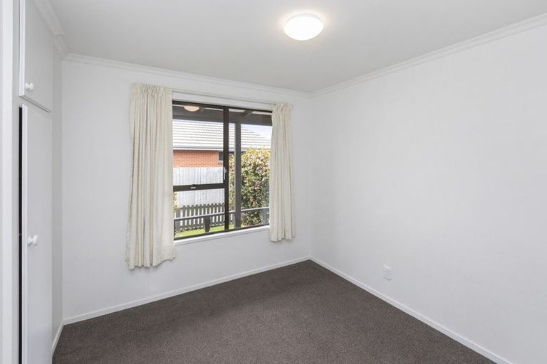Photo of property in 1/21 Ensign Street, Halswell, Christchurch, 8025