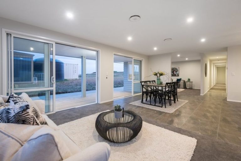 Photo of property in 30 Ridge Drive, Omokoroa, 3114