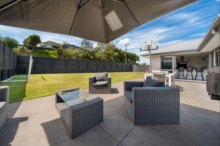 Photo of property in 3 Margaret Alice Close, Whalers Gate, New Plymouth, 4310