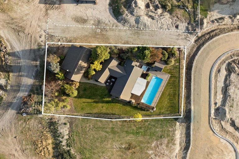 Photo of property in 34 Atkins Road, Luggate, Wanaka, 9382