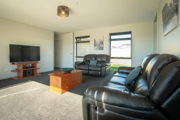 Photo of property in 30 Westmere Drive, Tasman, Upper Moutere, 7173