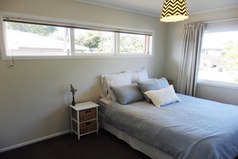 Photo of property in 21 Clare Street, Cambridge, 3434