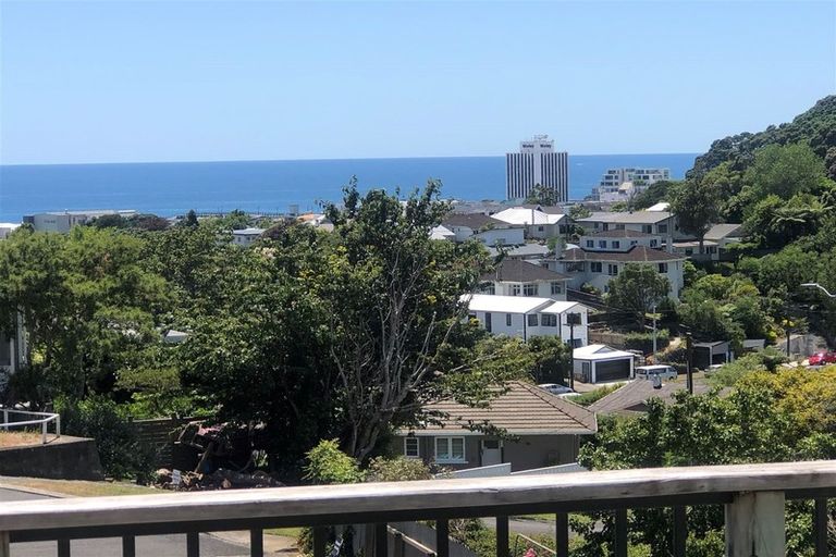 Photo of property in 3b Barrett Street, Westown, New Plymouth, 4310