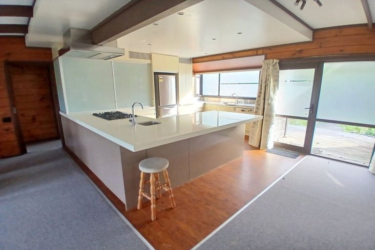 Photo of property in 3 Tree Top Lane, Paparangi, Wellington, 6037