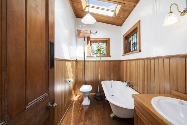 Photo of property in 10 Ascot Street, Thorndon, Wellington, 6011