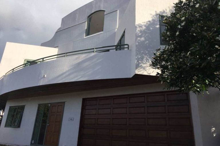 Photo of property in 2/64 Spencer Road, Pinehill, Auckland, 0632