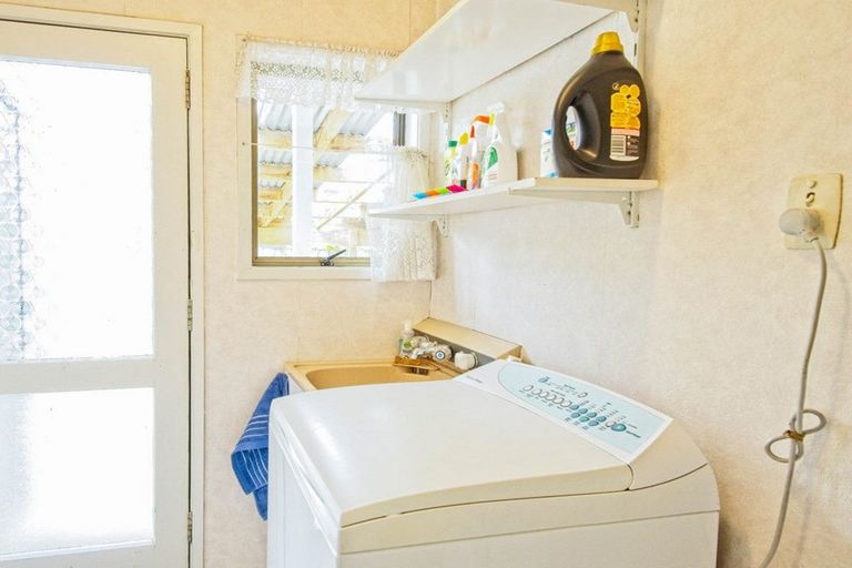 Photo of property in 10 Dillon Bell Road, Whataupoko, Gisborne, 4010