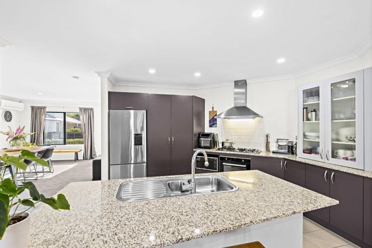 Photo of property in 12 Gold Street, Albany Heights, Auckland, 0632