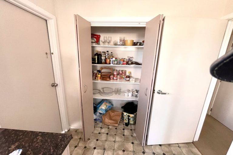 Photo of property in 6 Dudding Avenue, Northcote, Auckland, 0627