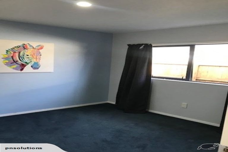 Photo of property in 140b Stokes Valley Road, Stokes Valley, Lower Hutt, 5019