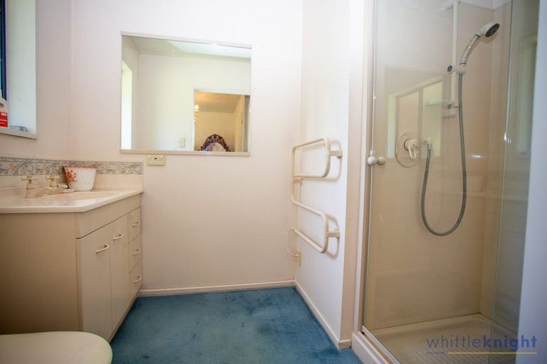 Photo of property in 27 Showgate Avenue, Sockburn, Christchurch, 8042