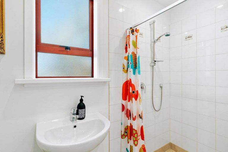 Photo of property in 97 Mount Iron Drive, Wanaka, 9305