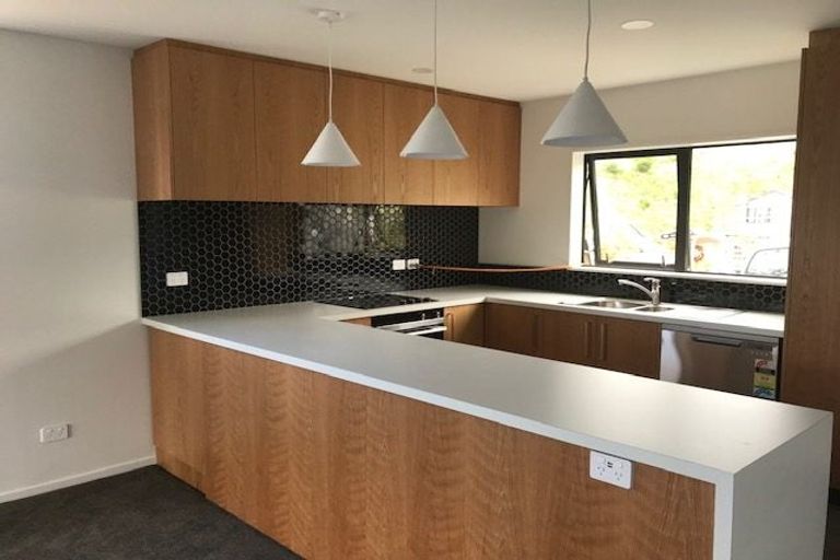 Photo of property in 16 Bee Lane, Whitby, Porirua, 5024