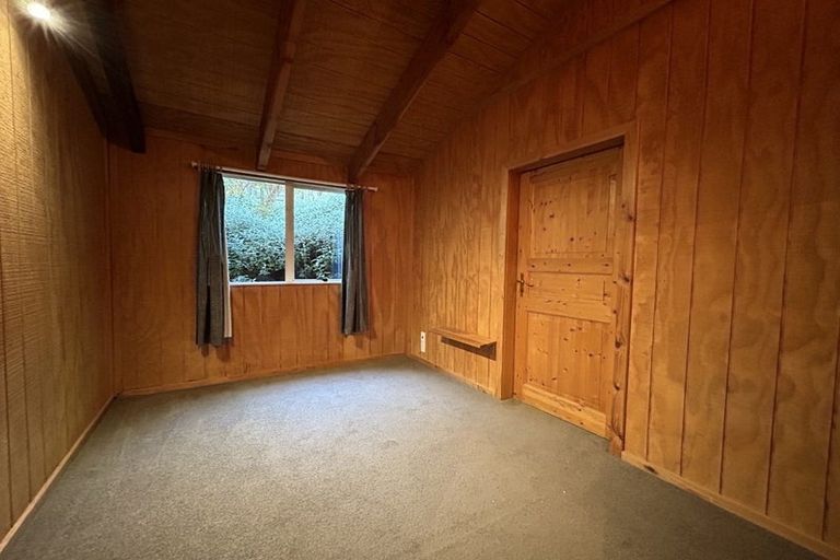 Photo of property in 30a Mackinnon Terrace, Sunshine Bay, Queenstown, 9300