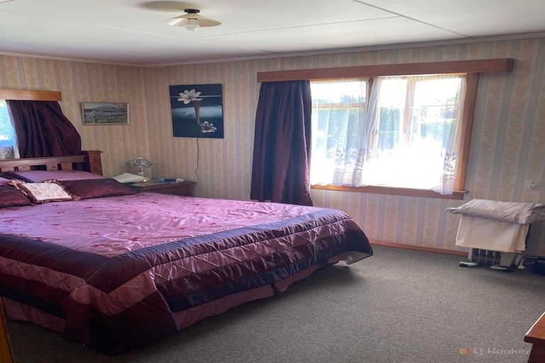 Photo of property in 72 High Street, Waimate, 7924