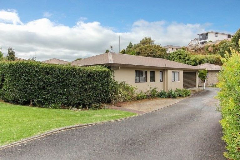 Photo of property in 1/99 Mangorei Road, Merrilands, New Plymouth, 4312