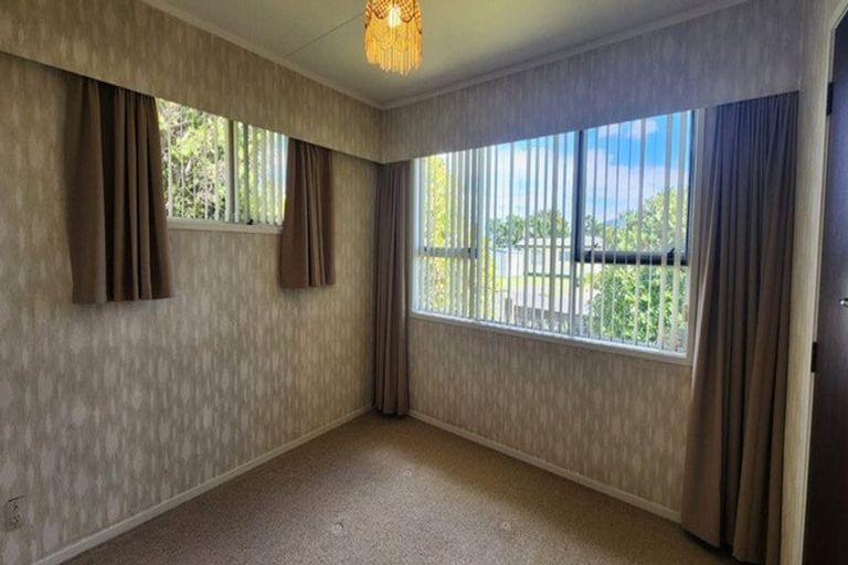 Photo of property in 27 Browning Crescent, Owhata, Rotorua, 3010