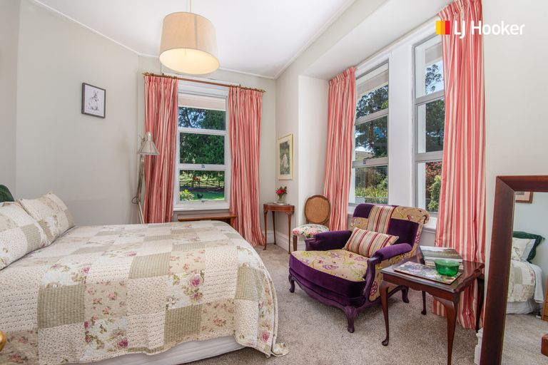 Photo of property in 108 Limeworks Road, Circle Hill, Milton, 9291