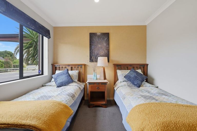 Photo of property in 110 Reynolds Road, Pukekohe, 2120