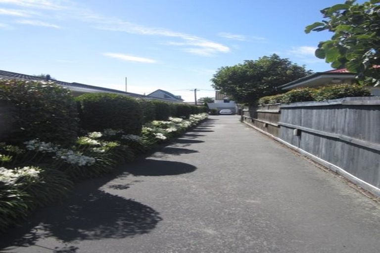 Photo of property in 7 Nortons Road, Avonhead, Christchurch, 8042