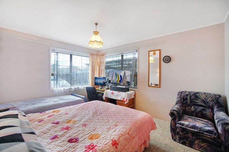 Photo of property in 4/98 Carruth Road, Papatoetoe, Auckland, 2025