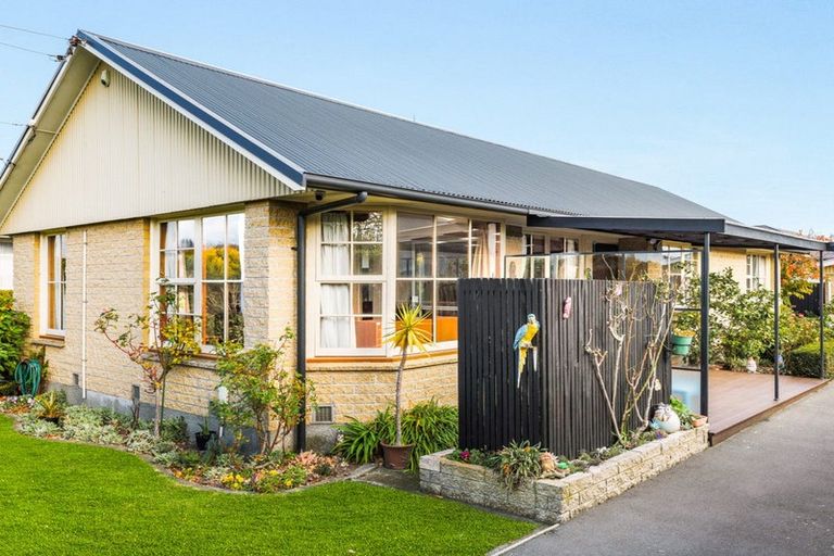 Photo of property in 77 Halberg Street, Dallington, Christchurch, 8061