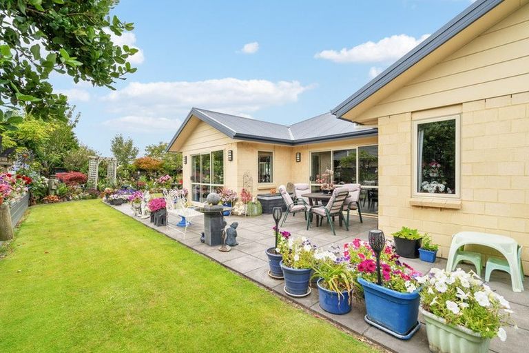 Photo of property in 22 Hoffman Court, Waikiwi, Invercargill, 9810