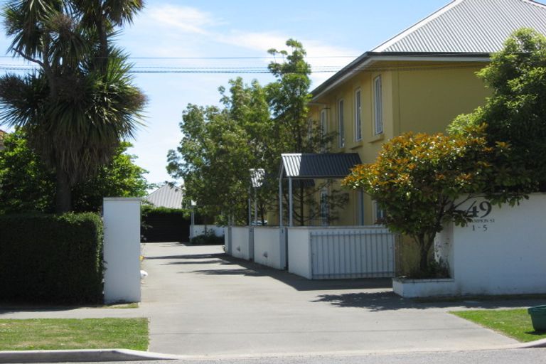 Photo of property in 4/49 Champion Street, Edgeware, Christchurch, 8013