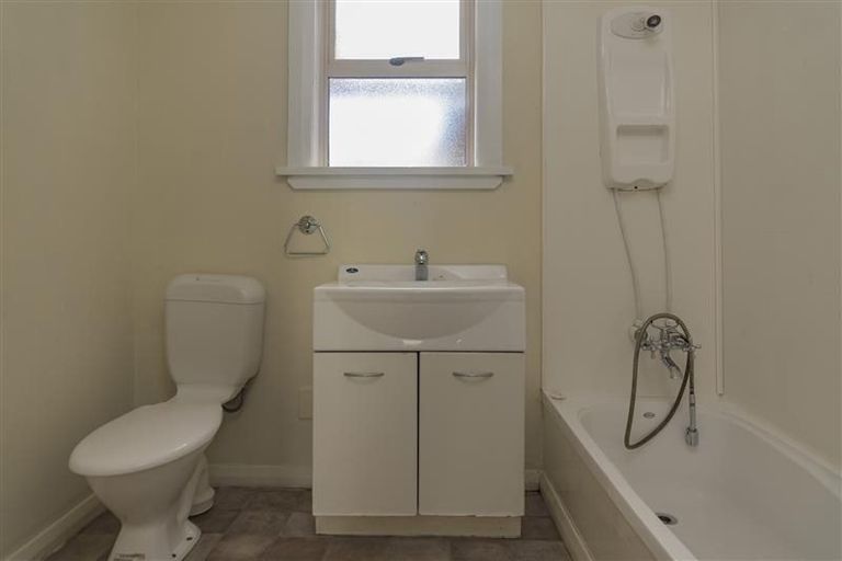 Photo of property in 1/34 Tipahi Street, Nelson South, Nelson, 7010