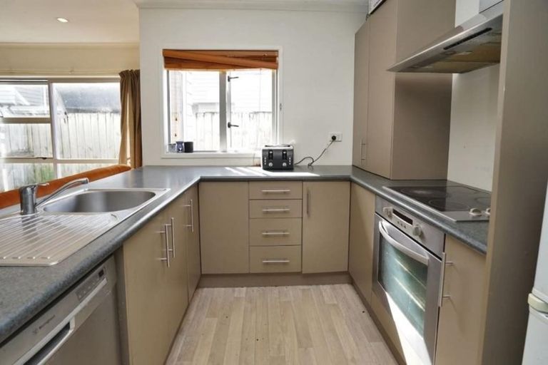 Photo of property in 12d Cameron Road, Hamilton East, Hamilton, 3216