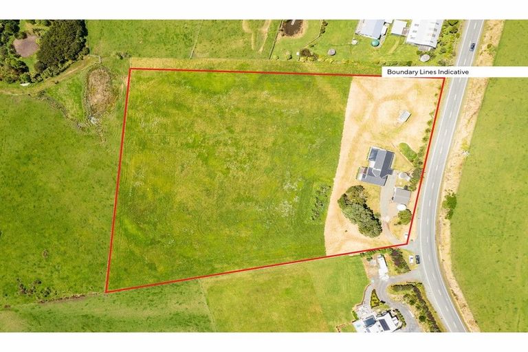 Photo of property in 957 Kaiwaka-mangawhai Road, Hakaru, Wellsford, 0975