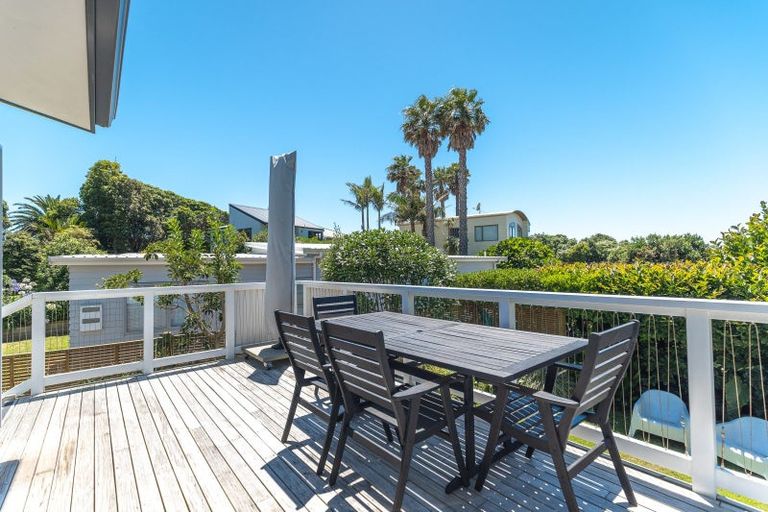 Photo of property in 2a Swordfish Avenue, Whiritoa, Whangamata, 3691