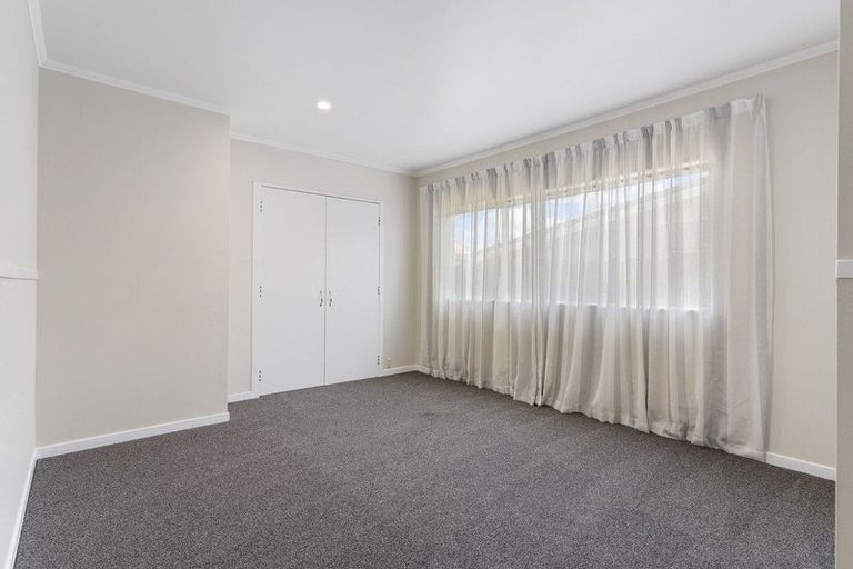 Photo of property in 302 Dickson Road, Papamoa Beach, Papamoa, 3118