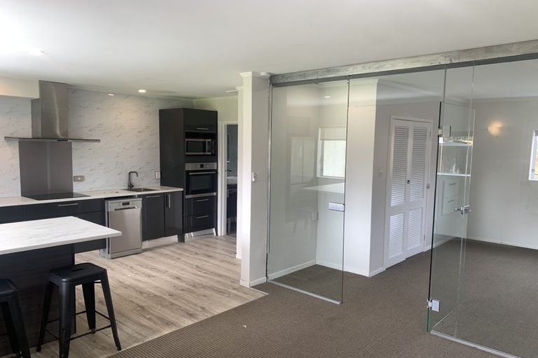 Photo of property in 76 Laurence Street, Manly, Whangaparaoa, 0930