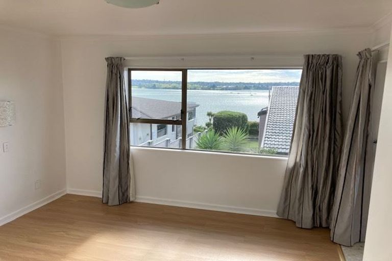 Photo of property in 1/24 Falstaff Place, Half Moon Bay, Auckland, 2012