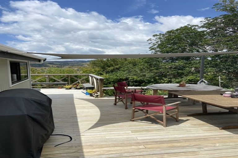 Photo of property in 9 Mountain View Road, Hikurangi, 0114