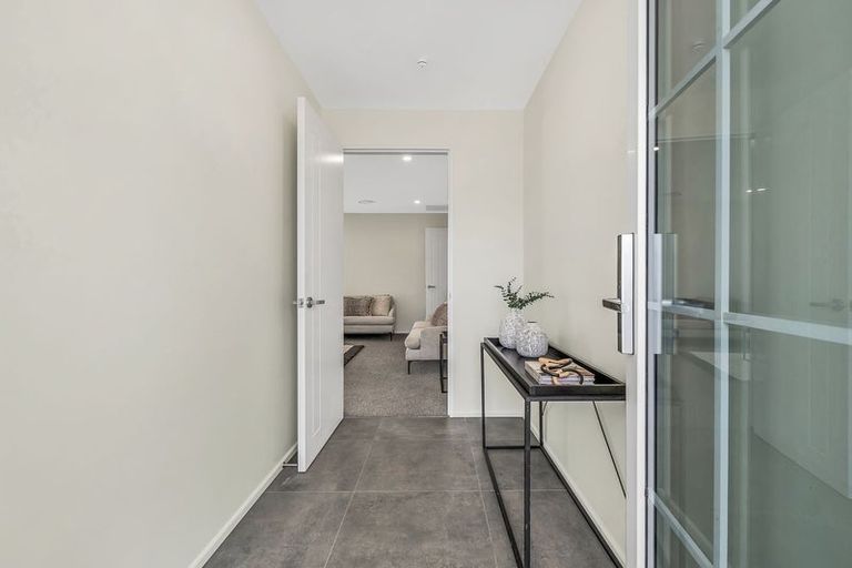 Photo of property in 19a Lewis Crescent, Rolleston, 7614