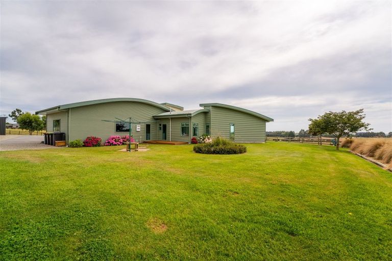 Photo of property in 591 Pleasant Point Highway, Levels, Timaru, 7975