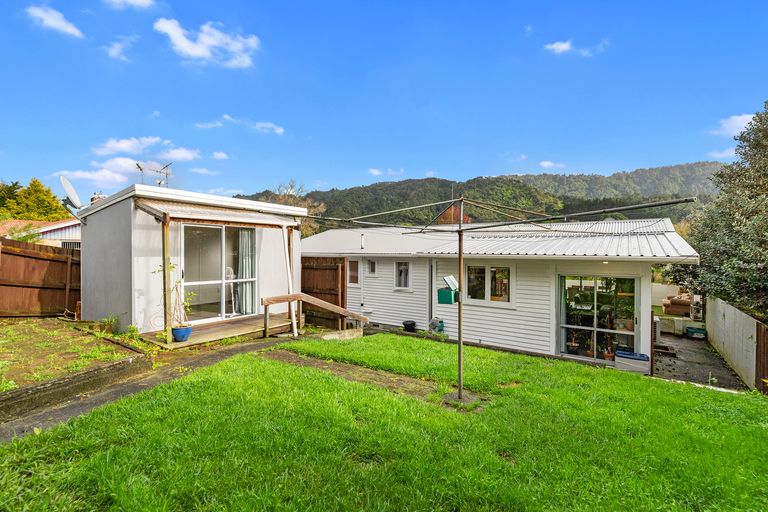 Photo of property in 27 Waipa Esplanade, Ngaruawahia, 3720