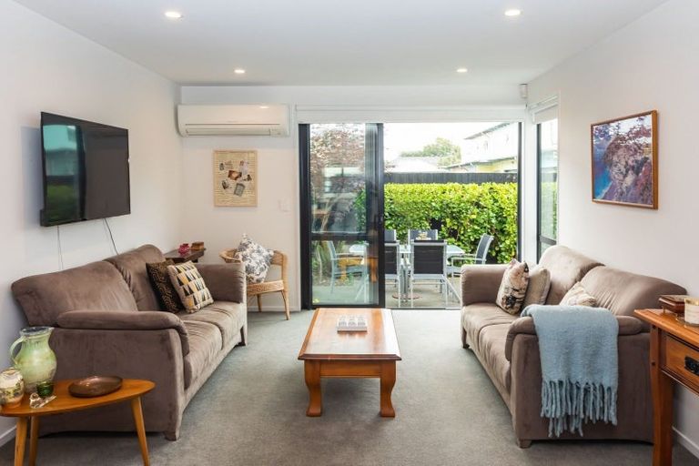 Photo of property in 3/136 Sherborne Street, St Albans, Christchurch, 8014