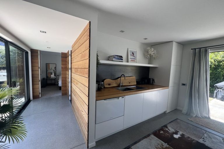 Photo of property in 1 Larkins Way, Arthurs Point, Queenstown, 9371