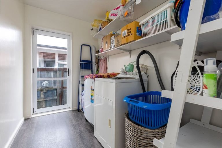 Photo of property in 19 Hounslow Street, Ilam, Christchurch, 8041