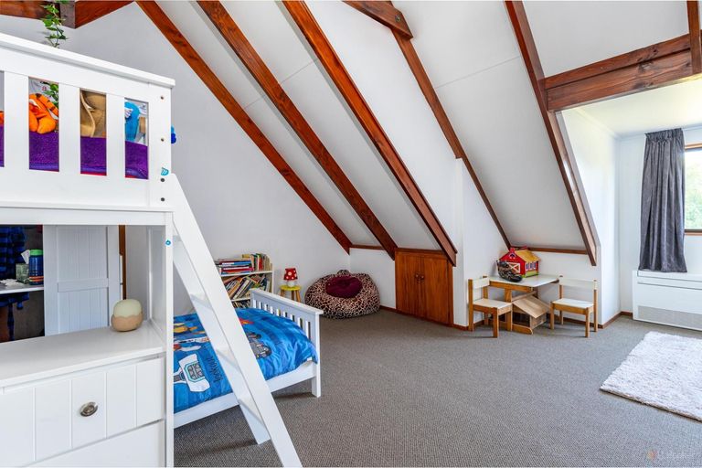 Photo of property in 104c Mckenzie Street, Geraldine, 7930