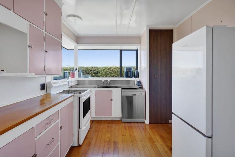 Photo of property in 4923 South Road, Opunake, 4681