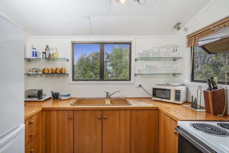 Photo of property in 16 Rabbit Way, Whitianga, 3510