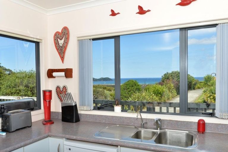Photo of property in 33 Ngunguru Heights Rise, Ngunguru, Whangarei, 0173