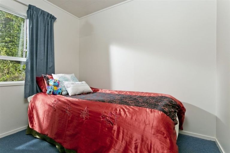Photo of property in 85a Spinella Drive, Bayview, Auckland, 0629