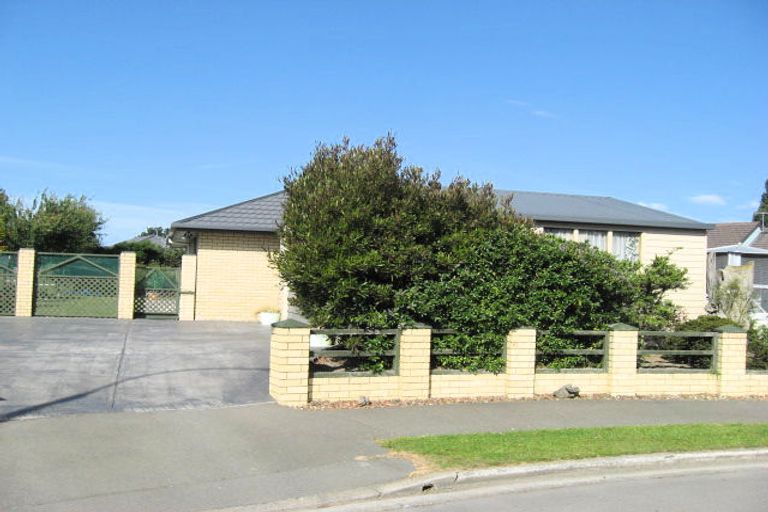 Photo of property in 5 Barcelona Place, Bromley, Christchurch, 8062
